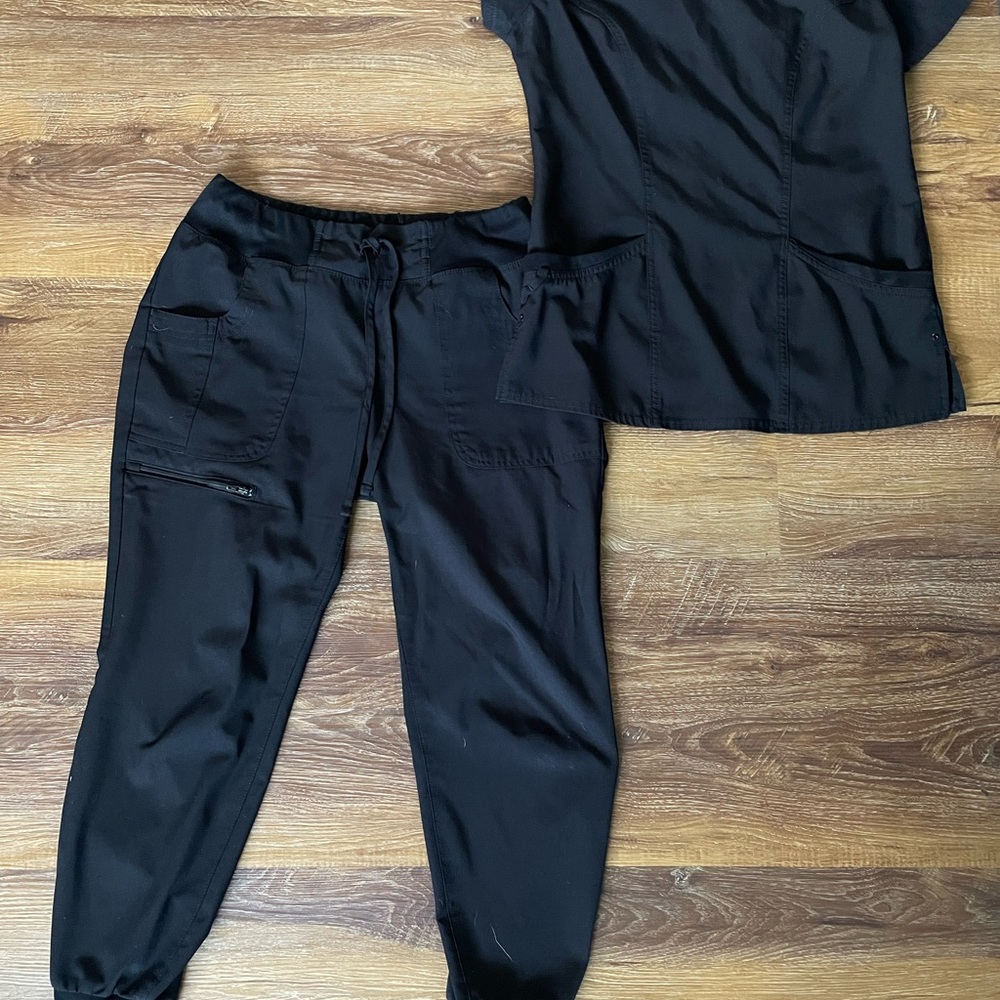 Healing Hands Black Scrub Set